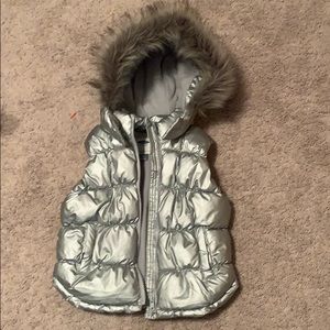 Silver fur puff vest super cute!!